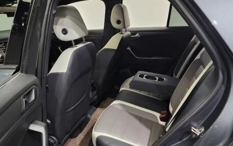 Volkswagen T-Roc I, 2022 год, 2 308 000 рублей, 10 фотография