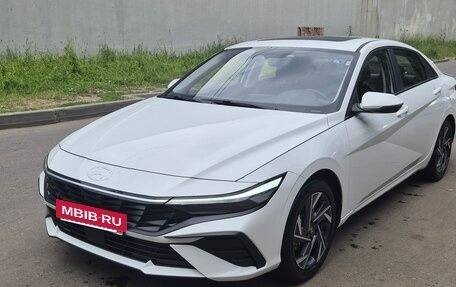 Hyundai Elantra, 2024 год, 2 550 000 рублей, 3 фотография