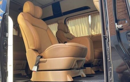Hyundai Grand Starex Grand Starex I рестайлинг 2, 2017 год, 3 550 000 рублей, 4 фотография