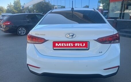 Hyundai Solaris II рестайлинг, 2017 год, 1 150 000 рублей, 2 фотография