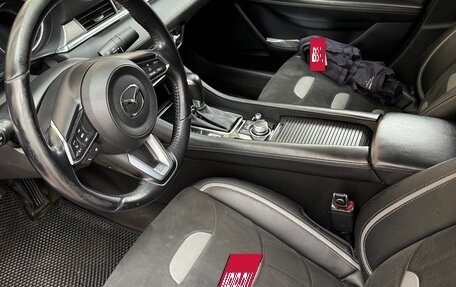 Mazda 6, 2019 год, 2 100 000 рублей, 11 фотография