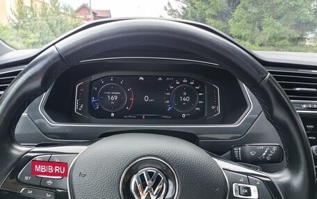 Volkswagen Tiguan II, 2020 год, 3 550 000 рублей, 11 фотография