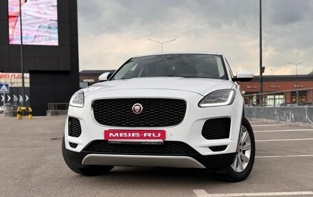 Jaguar E-Pace, 2018 год, 2 600 000 рублей, 5 фотография