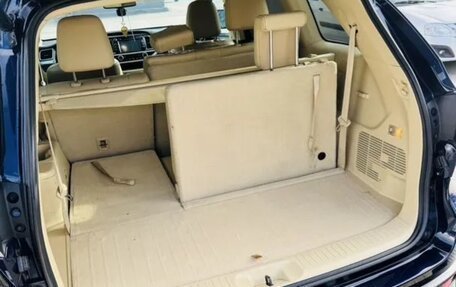 Toyota Highlander III, 2014 год, 2 550 000 рублей, 16 фотография
