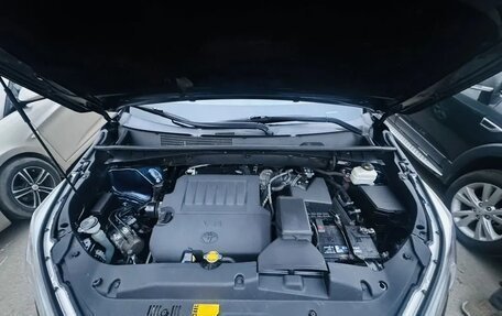 Toyota Highlander III, 2014 год, 2 550 000 рублей, 21 фотография