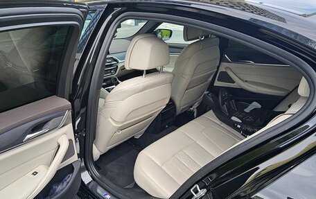 BMW 5 серия, 2018 год, 4 150 000 рублей, 11 фотография