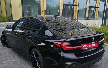 BMW 5 серия, 2018 год, 4 150 000 рублей, 4 фотография