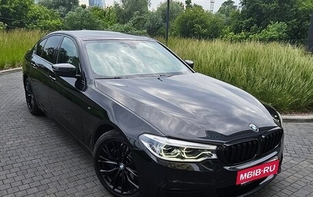 BMW 5 серия, 2018 год, 4 150 000 рублей, 3 фотография