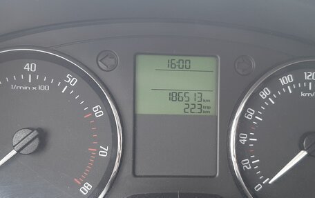 Skoda Fabia II, 2012 год, 450 000 рублей, 8 фотография
