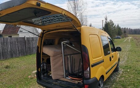 Renault Kangoo II рестайлинг, 2001 год, 100 000 рублей, 3 фотография
