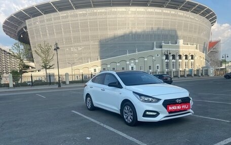 Hyundai Solaris II рестайлинг, 2017 год, 1 000 000 рублей, 7 фотография