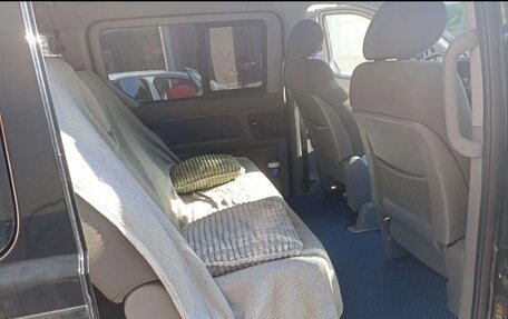 Hyundai H-1 II рестайлинг, 2012 год, 2 650 000 рублей, 3 фотография