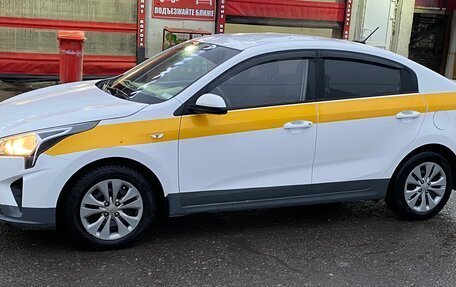 KIA Rio IV, 2021 год, 1 250 000 рублей, 3 фотография