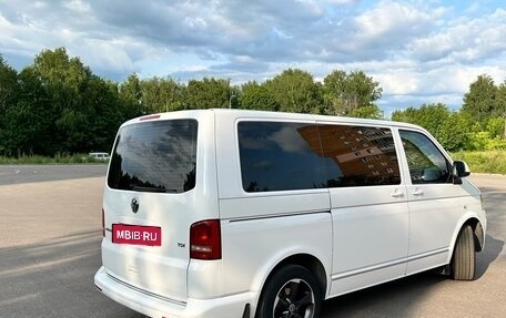 Volkswagen Multivan T5, 2012 год, 3 250 000 рублей, 2 фотография