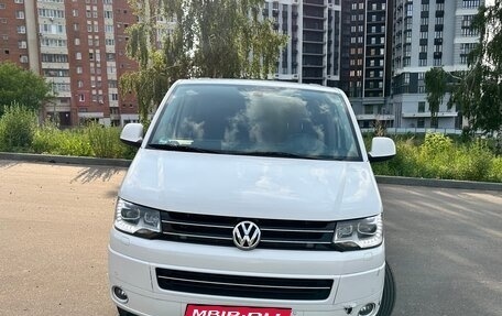 Volkswagen Multivan T5, 2012 год, 3 250 000 рублей, 8 фотография