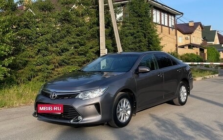 Toyota Camry, 2014 год, 2 100 000 рублей, 3 фотография