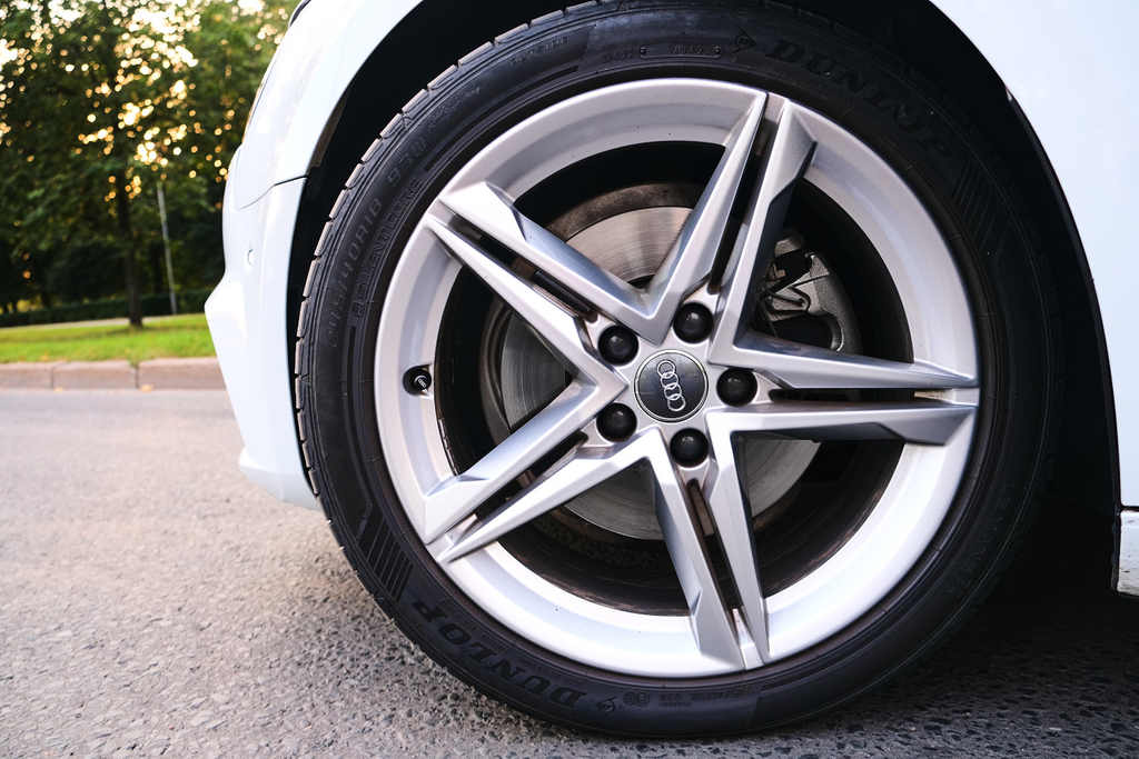 Audi A4 B9, 2019 год, 3 400 000 рублей, 35 фотография