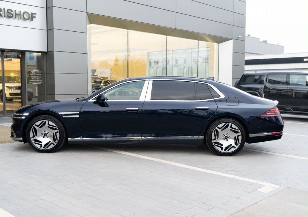 Genesis G90, 2023 год, 25 390 000 рублей, 4 фотография
