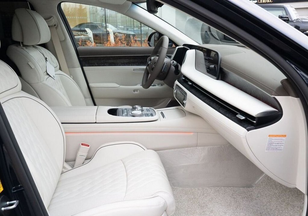 Genesis G90, 2023 год, 25 390 000 рублей, 12 фотография