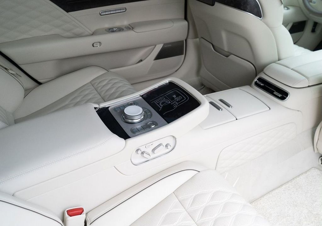 Genesis G90, 2023 год, 25 390 000 рублей, 18 фотография