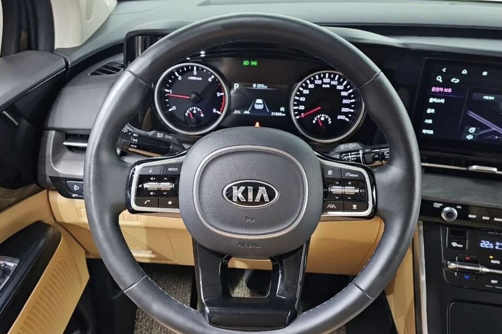 KIA Carnival, 2021 год, 3 199 000 рублей, 8 фотография