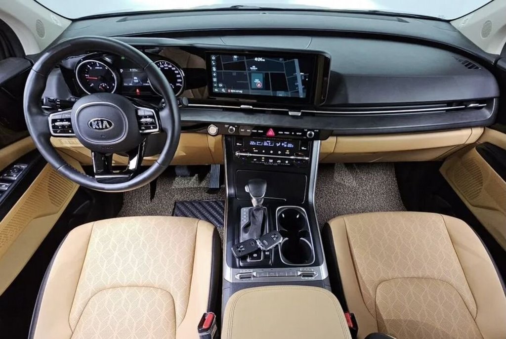 KIA Carnival, 2021 год, 3 199 000 рублей, 15 фотография