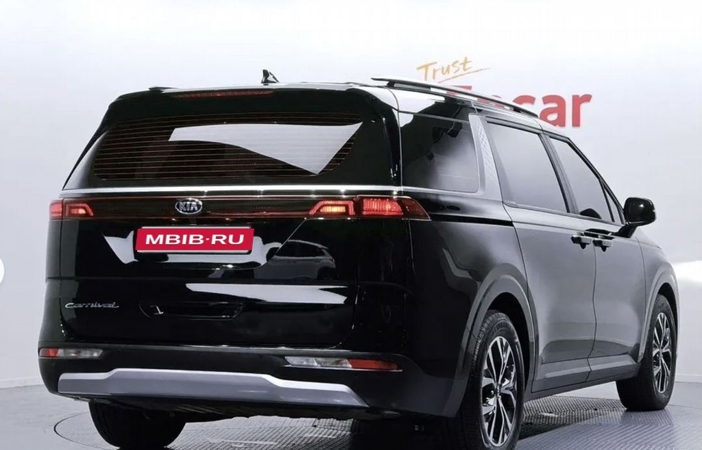 KIA Carnival, 2021 год, 3 199 000 рублей, 20 фотография
