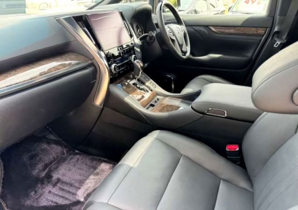 Toyota Alphard, 2021 год, 3 575 000 рублей, 3 фотография