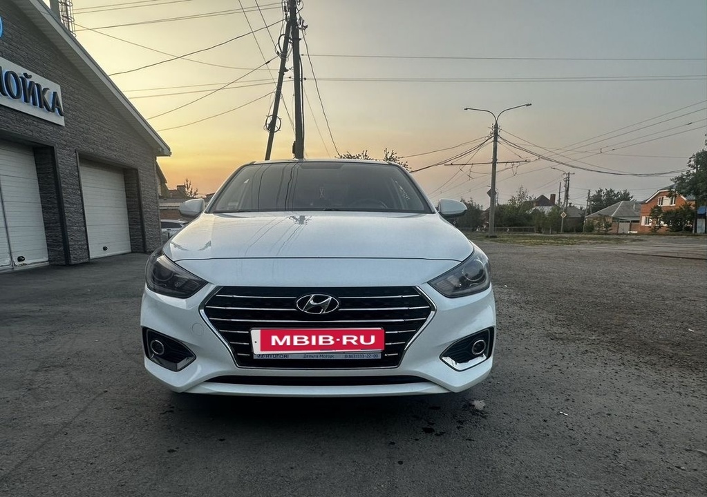 Hyundai Solaris, 2017 год, 1 395 000 рублей, 2 фотография
