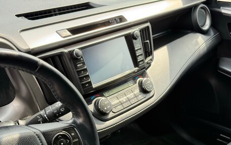 Toyota RAV4, 2017 год, 2 250 000 рублей, 29 фотография