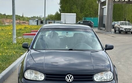 Volkswagen Golf IV, 2001 год, 380 000 рублей, 1 фотография