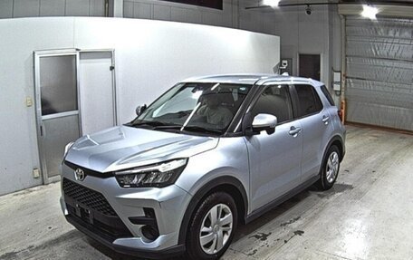 Toyota Raize I, 2021 год, 1 080 000 рублей, 1 фотография