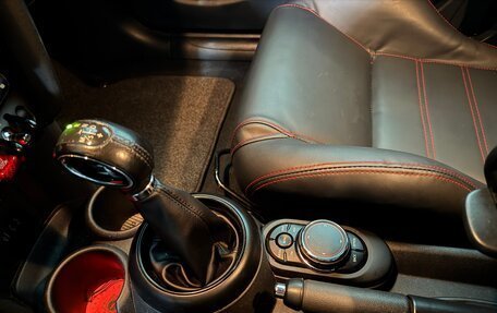 MINI Hatch, 2018 год, 1 620 000 рублей, 9 фотография