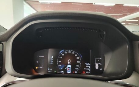 Volvo XC60 II, 2020 год, 2 360 000 рублей, 7 фотография