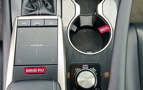 Lexus RX IV рестайлинг, 2019 год, 4 595 000 рублей, 16 фотография