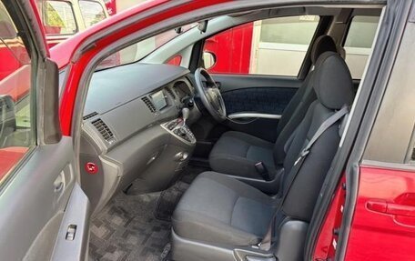 Toyota ISis I, 2014 год, 950 000 рублей, 8 фотография