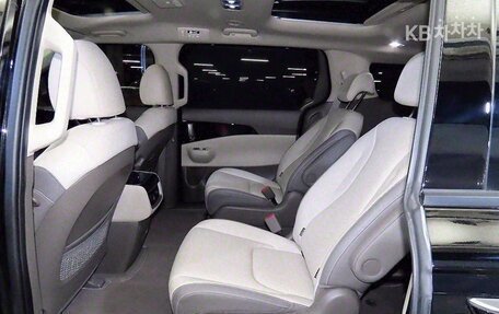 KIA Carnival, 2024 год, 4 370 000 рублей, 7 фотография