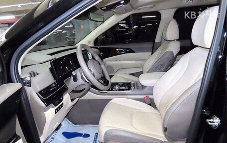 KIA Carnival, 2024 год, 4 370 000 рублей, 6 фотография