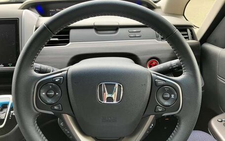Honda Freed II, 2022 год, 1 318 000 рублей, 10 фотография