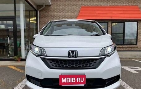 Honda Freed II, 2022 год, 1 318 000 рублей, 2 фотография