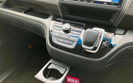 Honda Freed II, 2022 год, 1 318 000 рублей, 13 фотография