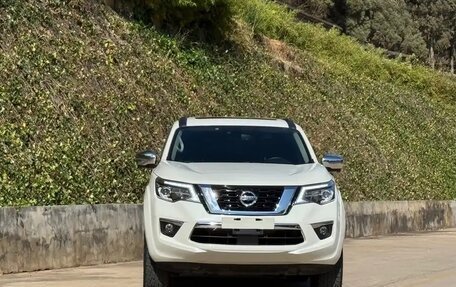 Nissan Terra, 2022 год, 2 344 000 рублей, 2 фотография