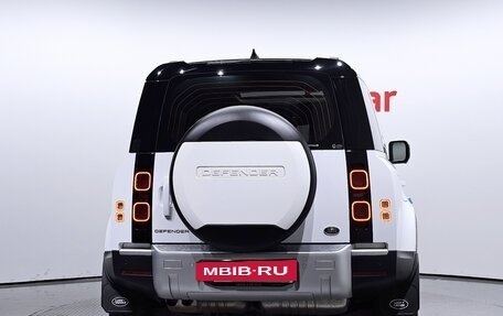 Land Rover Defender II, 2021 год, 7 000 548 рублей, 4 фотография