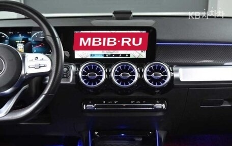 Mercedes-Benz GLB, 2021 год, 2 790 000 рублей, 11 фотография