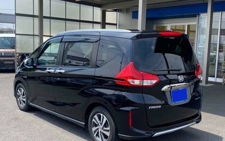 Honda Freed II, 2022 год, 1 278 000 рублей, 7 фотография