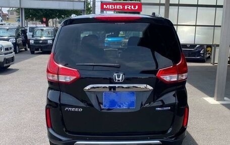 Honda Freed II, 2022 год, 1 278 000 рублей, 6 фотография