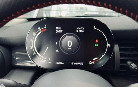 MINI Hatch, 2021 год, 2 790 000 рублей, 17 фотография