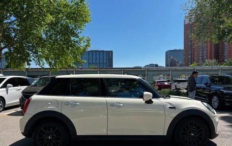MINI Hatch, 2021 год, 2 060 000 рублей, 6 фотография