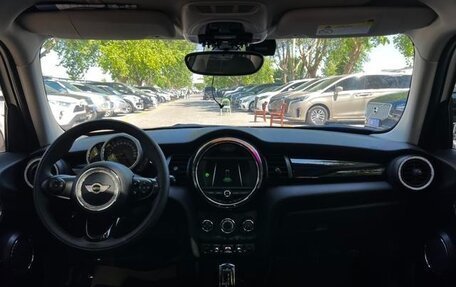 MINI Hatch, 2021 год, 2 060 000 рублей, 11 фотография