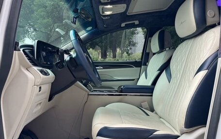 Buick GL8 III, 2020 год, 2 170 007 рублей, 5 фотография